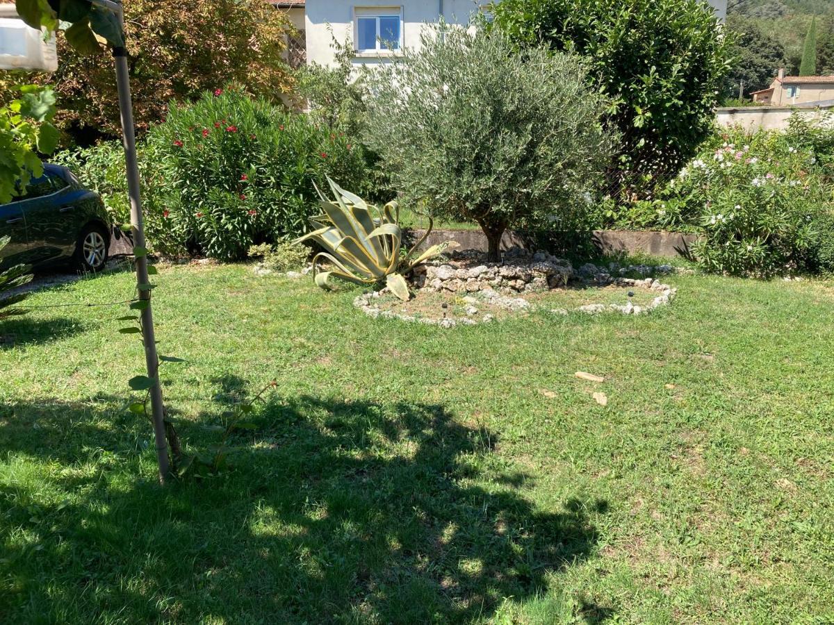 Chez Val Et Phil Hotel La Voulte-sur-Rhone Buitenkant foto
